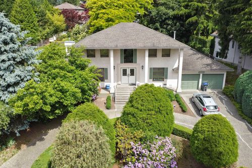 15045 80b Ave, Surrey, BC, V3S7B7 | Card Image