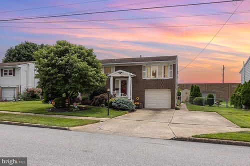 4622 S Clearview Dr, CAMP HILL, PA, 17011-4017 | Card Image