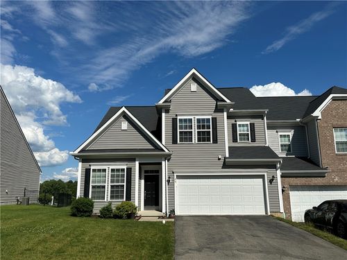 35 Remington Dr, Washington, PA, 15301-6185 | Card Image