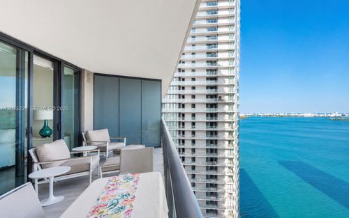 3505-650 Ne 32nd St, Miami, FL, 33137-4244 | Card Image