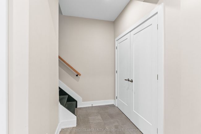 D - 419 Ravenhill Ave, Home with 2 bedrooms, 2 bathrooms and 1 parking in Ottawa ON | Image 4