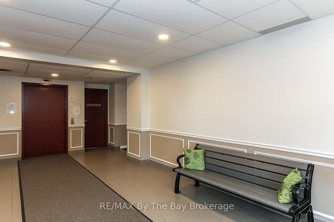 211 - 16 Westbury Rd, Condo with 2 bedrooms, 2 bathrooms and 1 parking in Wasaga Beach ON | Image 37