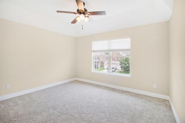 Secondary Bedrooms all have ample closet spaceSecondary Bedrooms all have ample closet space | Image 31