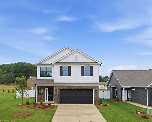 5334 Belmont Garden Drive, Walkertown, NC, 27051 | Card Image