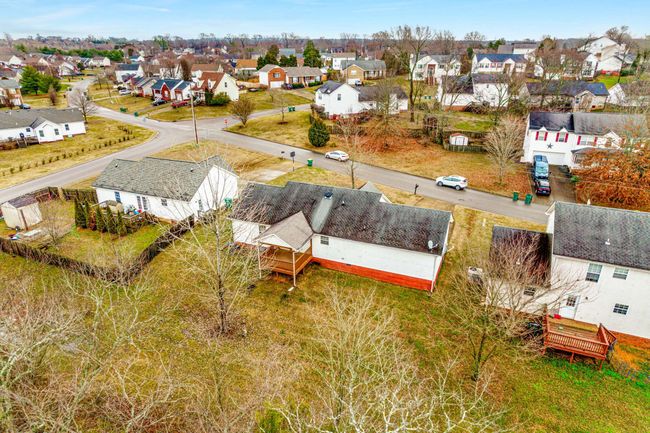 Rear aerial shows quiet cul-de-sac | Image 37