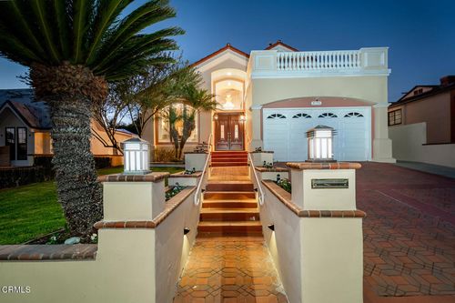 1075 E Tujunga Ave, Burbank, CA, 91501 | Card Image