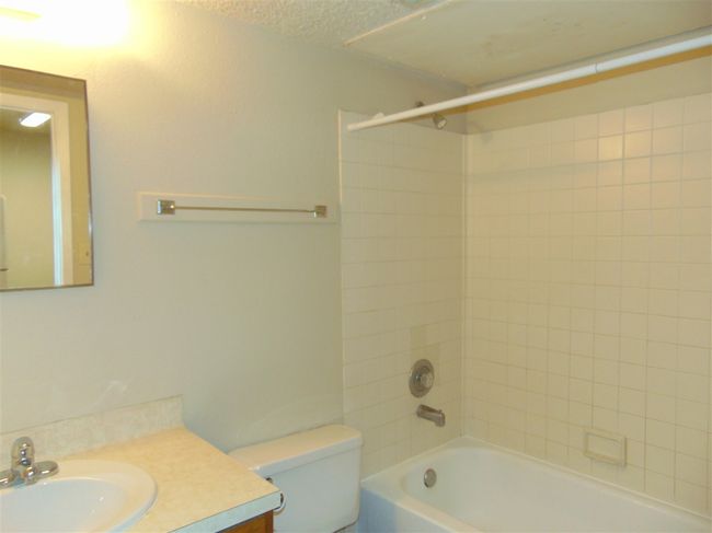 1012 9 Th St, Home with 1 bedrooms, 1 bathrooms and null parking in Marble Falls TX | Image 8