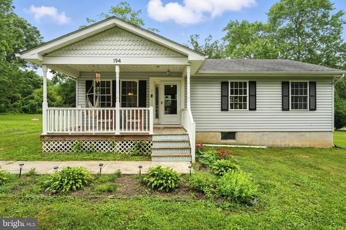 194 Hilltop Rd, Elkton, MD, 21921-2409 | Card Image