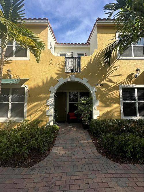 12470-12470 Nw 17th Ct, Pembroke Pines, FL, 33028-1893 | Card Image