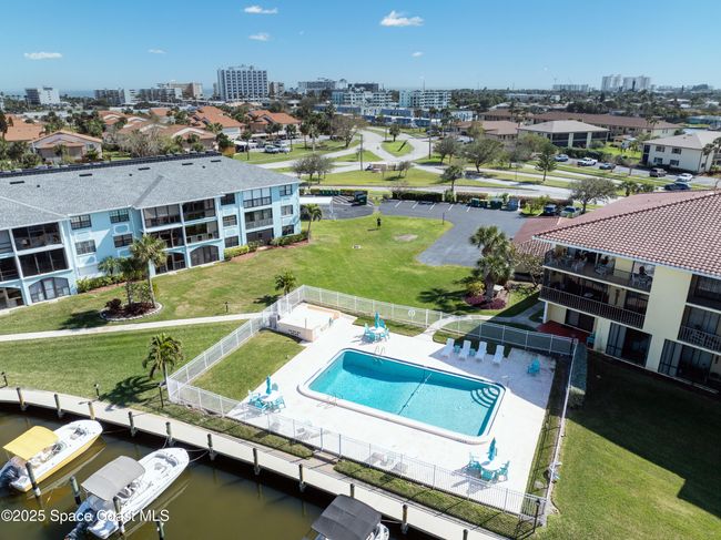 313 - 1999 S Banana River Blvd, Condo with 2 bedrooms, 2 bathrooms and null parking in Cocoa Beach FL | Image 6