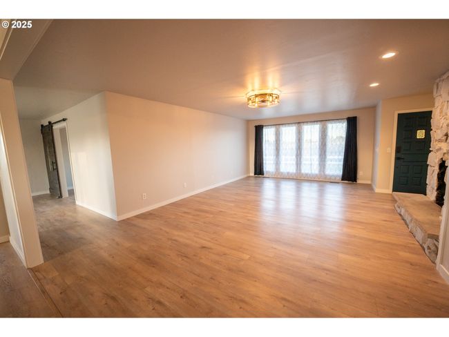 80602 S Edwards Rd, House other with 4 bedrooms, 3 bathrooms and 2 parking in Hermiston OR | Image 5