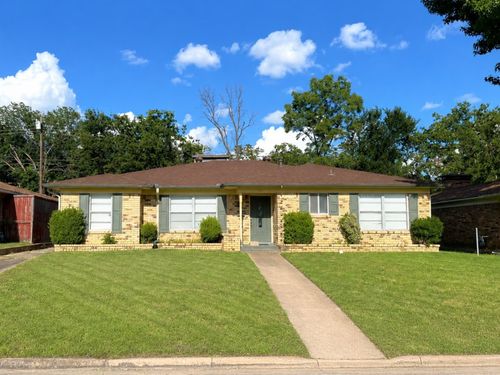 120 S Wood Ave, Denison, TX, 75020-3555 | Card Image