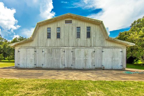 340 Hodson Ln, Raceland, LA, 70394-3700 | Card Image