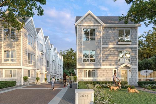 1-2538 Shelbourne St, Victoria, BC, V8R4L5 | Card Image