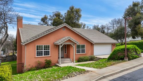 5301 Farfalla Cir, Mariposa, CA, 95338-8541 | Card Image