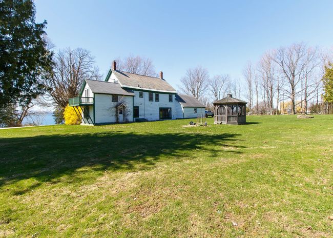 250 West Shore Road, House other with 4 bedrooms, 1 bathrooms and null parking in Grand Isle VT | Image 36