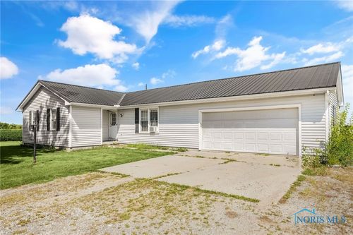 2349 Elliston Trowbridge Rd, Graytown, OH, 43432-9627 | Card Image
