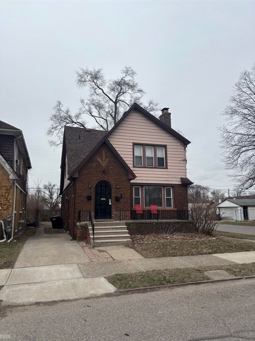 17215 Warrington Dr, Detroit, MI, 48221-3031 | Card Image