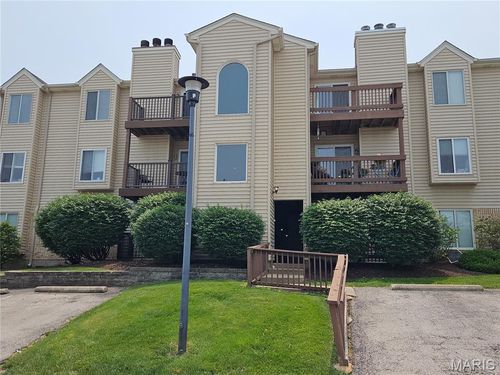 apt-d-2419 Sandalwood Creek Ct, Glencoe, MO, 63038-1565 | Card Image