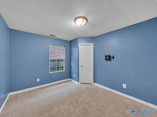 202 Green Garden Dr, Harvest, AL, 35749-5113 | Card Image