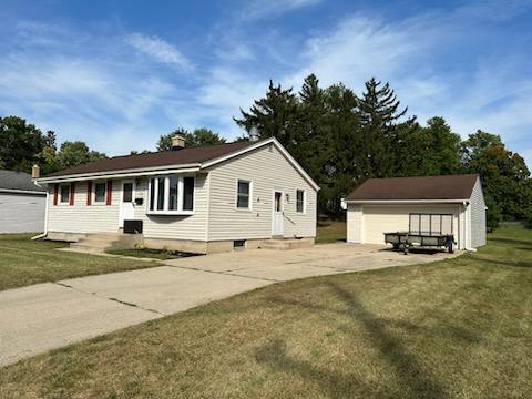 Murray Ave, Waukesha, WI 53186