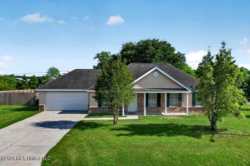 4 Arbor Bend Drive, Picayune, MS, 39466 | Card Image