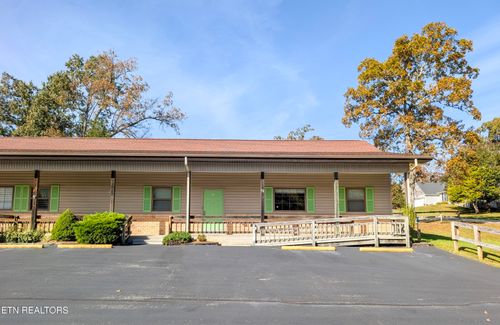 18 Sanje Ct, Crossville, TN, 38572-6457 | Card Image