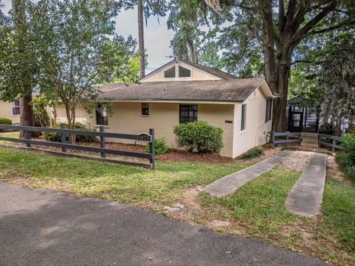 1075 Drake Acres Rd, Quincy, FL, 32351-0448 | Card Image