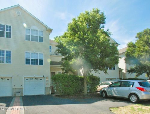 7-574 Beachway Ave, Keansburg, NJ, 07734-1177 | Card Image