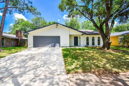 2110 Quail Valley East Dr, Missouri City, TX, 77459-3324 | Card Image
