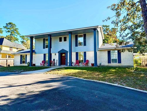 410 Brook Hollow Dr, Conroe, TX, 77385-9103 | Card Image