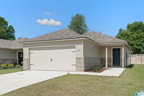 160 Dogwood Dr, CHILDERSBURG, AL, 35151-6318 | Card Image