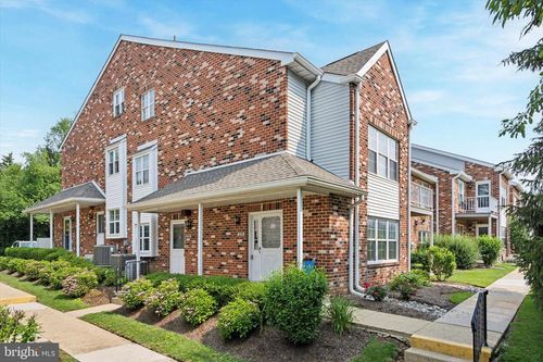 209 Glen Ln, ELKINS PARK, PA, 19027-1762 | Card Image