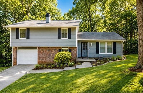 3990 Skidmore Ct, Decatur, GA, 30034-5832 | Card Image