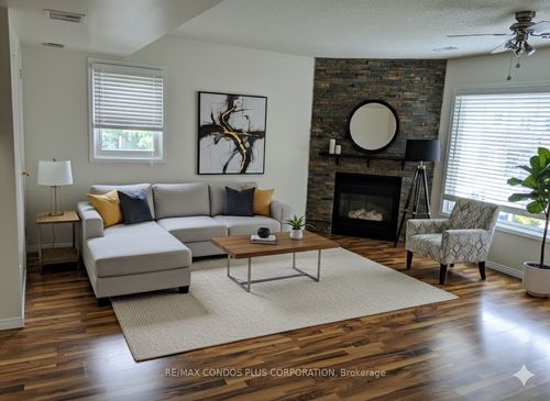 51-461 Beechwood Pl, Waterloo, ON, N2T2N8 | Card Image