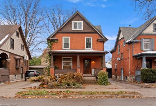 58 Hohner Ave, Kitchener, ON, N2H2V4 | Card Image
