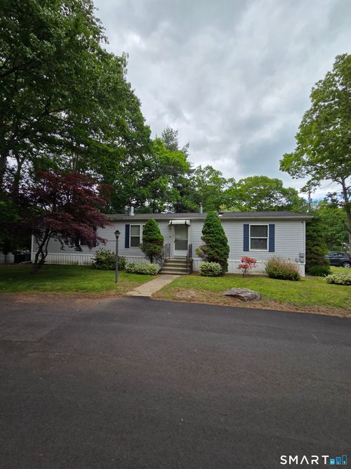 40 Evergreen Park, Clinton, CT, 06413-1159 | Card Image