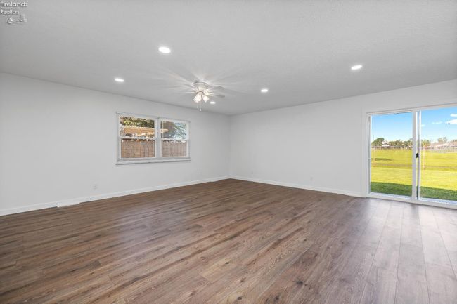 3807 Matthes Ave, House other with 3 bedrooms, 2 bathrooms and 2 parking in Sandusky OH | Image 19