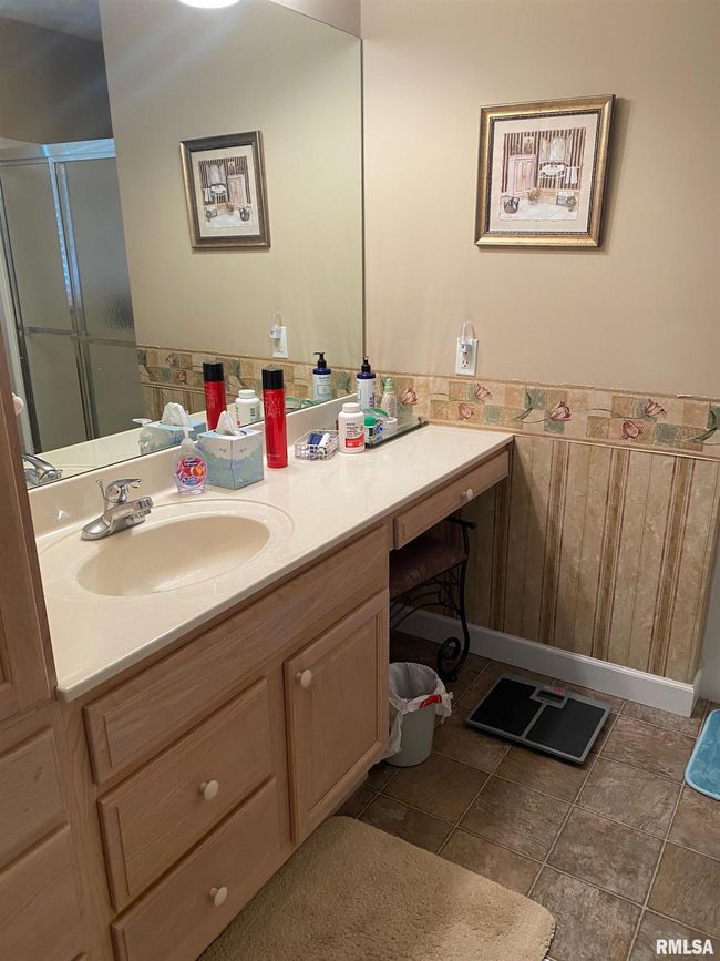 11012 N Rhonda Way, House other with 3 bedrooms, 3 bathrooms and null parking in Dunlap IL | Image 29
