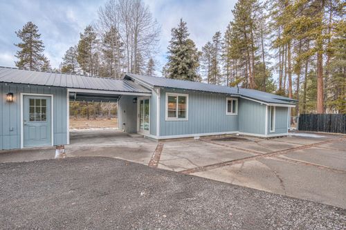 51448 Cedar Road, La Pine, OR, 97739 | Card Image