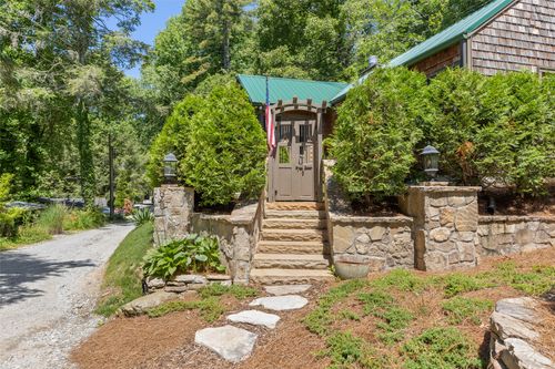 95 Mill Creek Ln, Highlands, NC, 28741-9652 | Card Image