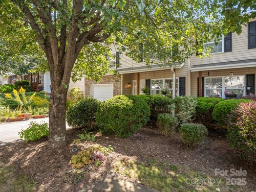 105 Loch Haven Rd, Swannanoa, NC, 28778-9301 | Card Image