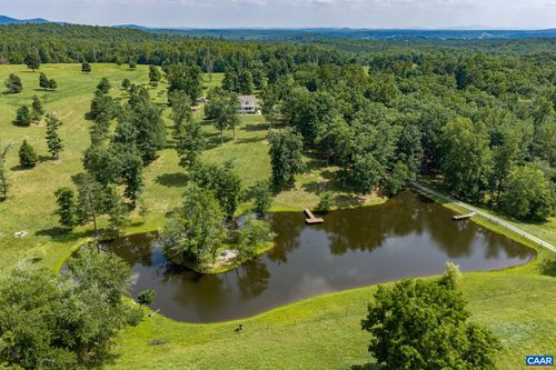 1688 Desert Rd, REVA, VA, 22735-3916 | Card Image