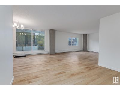 203 - 9909 110 St Nw, Condo with 2 bedrooms, 2 bathrooms and 2 parking in Edmonton AB | Image 2