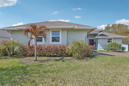 3955 Oak Hollow Avenue, VERO BEACH, FL, 32966 | Card Image