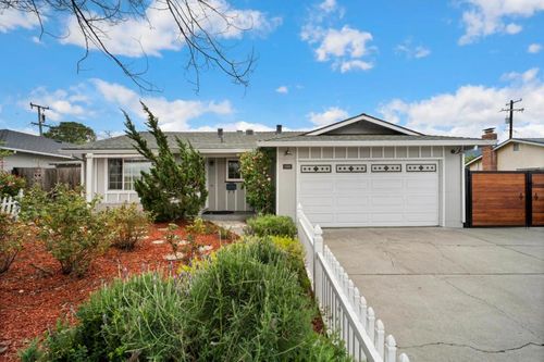 1666 Blossom Hill Road, San Jose, CA, 95124 | Card Image