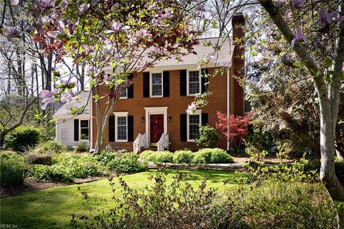 110 James Bray Dr, Williamsburg, VA, 23188-6310 | Card Image