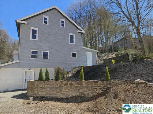 51 Spring St, Lehighton, PA, 18235-1020 | Card Image
