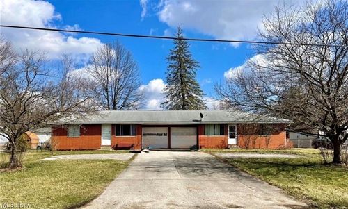 8974-8978 Wilverne Dr, Windham, OH, 44288-1435 | Card Image