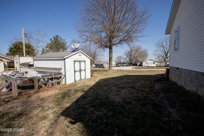 940 Hickory St, House other with 3 bedrooms, 2 bathrooms and null parking in Washburn MO | Image 8